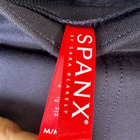 NWT*** SPANX pbp Hi Rise Flare Pants in Classic Navy - Size M - Picture 11 of 15